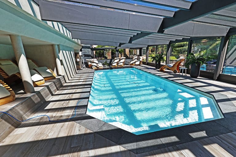 chauffage solaire et panneaux solaires thermiques installés dans un gîte