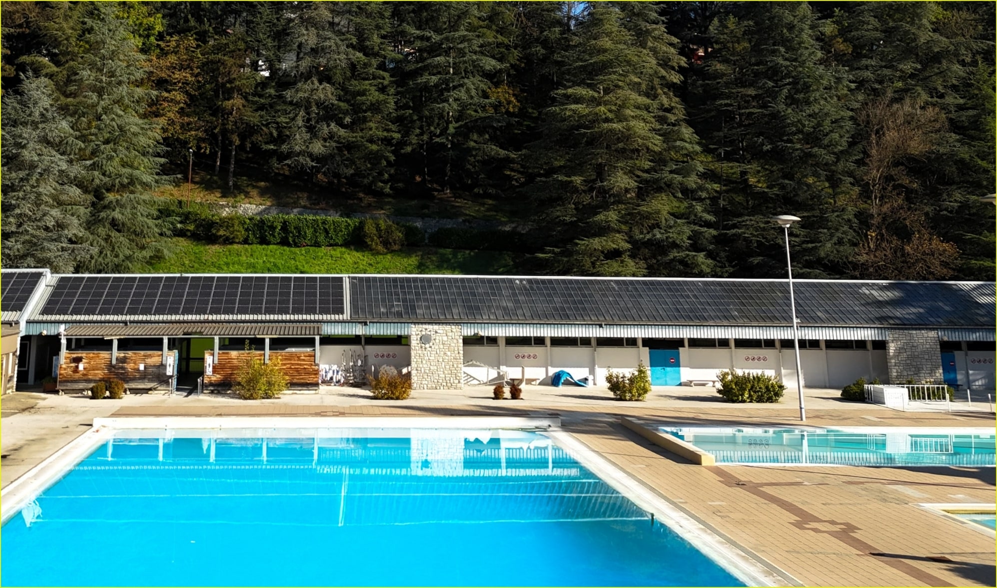 panneau solaire collectivités piscine