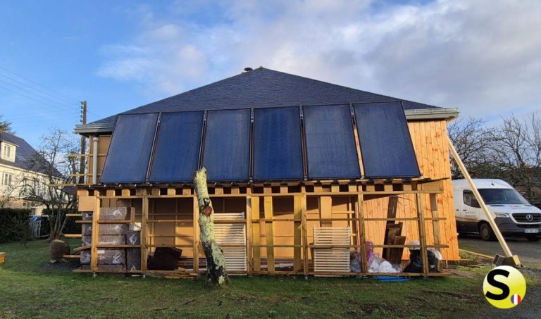 Panneaux SolisArt 15 m² sur toiture Plessé